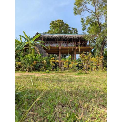 Sigiriya Rock View Tree house