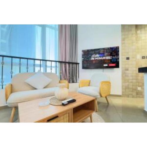 Silk Sky Studio - Modern Pool & Gym Access Near Reem Mall, Al Reem Island