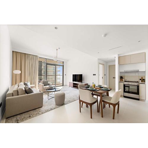 Silkhaus 1BDR Marina Vista with Private Beach Access