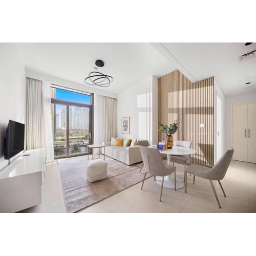 Silkhaus Burj Khalifa View 1BDR in Burj Crown