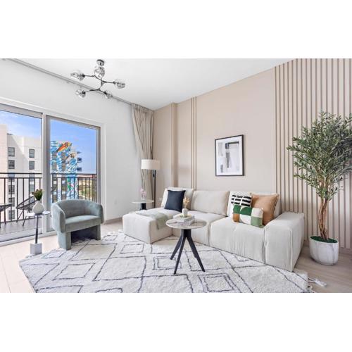 Silkhaus Chic 1BDR with Canal View on Yas Island