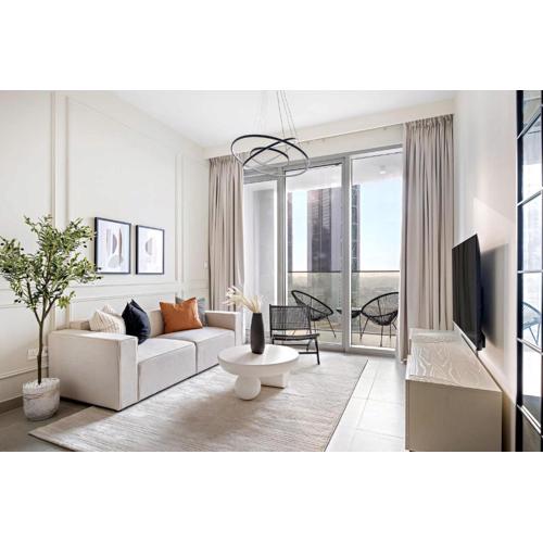 Silkhaus classical 1BDR in Opera District