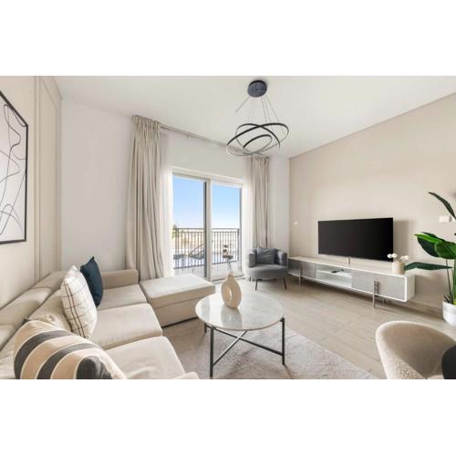 Silkhaus Close to Ferrari World Abu Dhabi