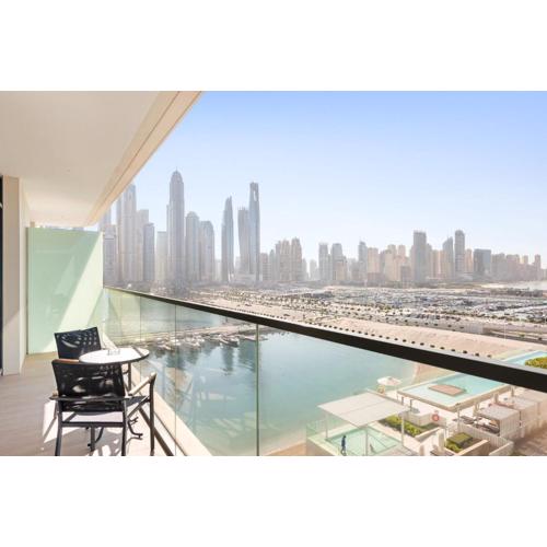 Silkhaus Marina View with Tower's Private Beach