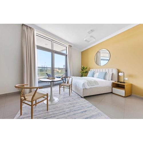 Silkhaus new studio in Art Gardens gym & pool access