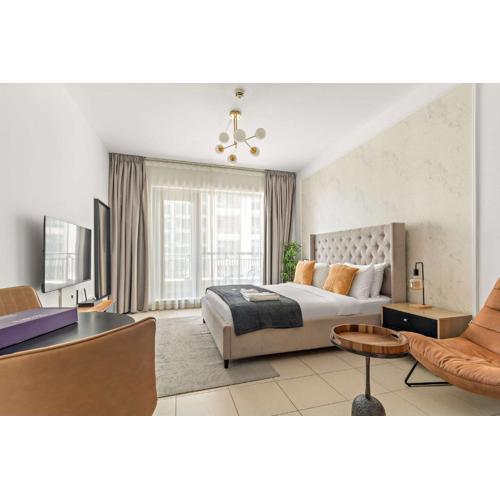 Silkhaus spacious studio in Boulevard Central with gym & pool