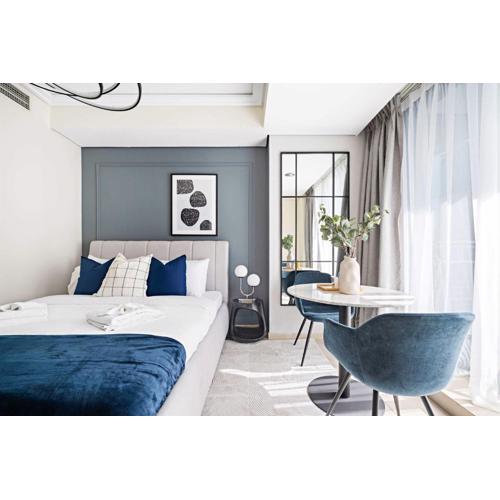 Silkhaus Spacious Studio near Almas West Lake