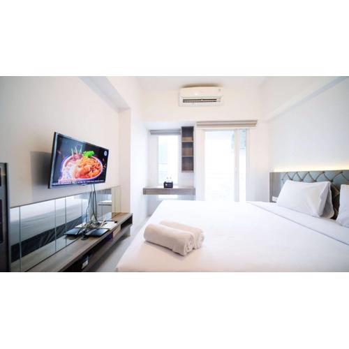 Simple and Cozy Studio at Tanglin Supermall Mansion Apartment By Travelio