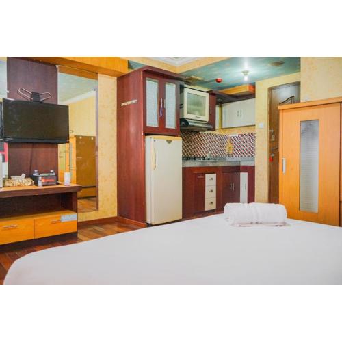 Simple and Minimalist Studio Apartment at Great Western Resort By Travelio