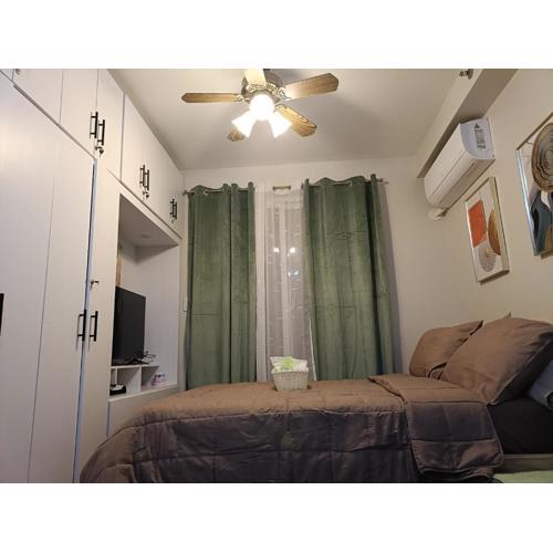 simple condo free WiFi free pool