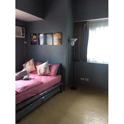 Simple & Cozy 1 Bedroom US Embassy, Roxas Blvd, Ermita, Manila