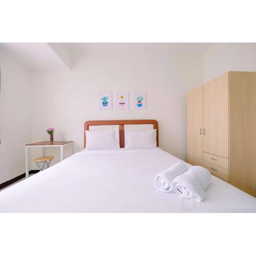 Simple Furnished Studio Apartment at Maple Park By Travelio