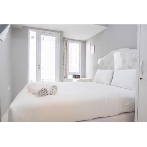 Simply and Cozy Living Studio at Tokyo Riverside PIK 2 Apartment By Travelio