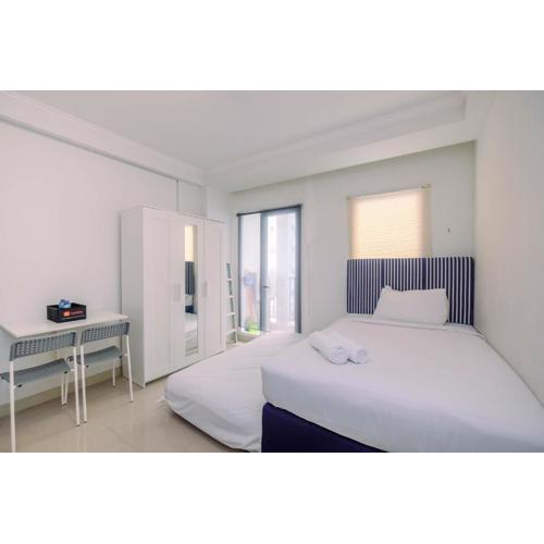 Simply Clean and Spacious Studio Signature Park Grande Apartment By Travelio