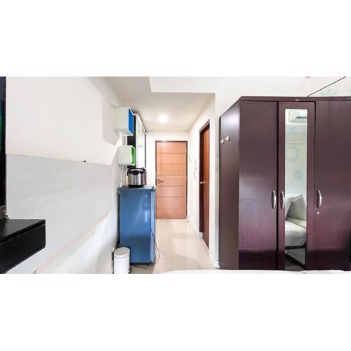 Simply Design Studio Apartment at Vida View Makassar By Travelio