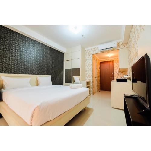 Simply Studio at Signature Park Grande Apartment By Travelio