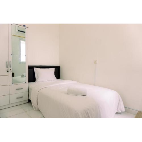 Simply Studio No Kitchen Apartment at 5th Floor Aeropolis Residence By Travelio