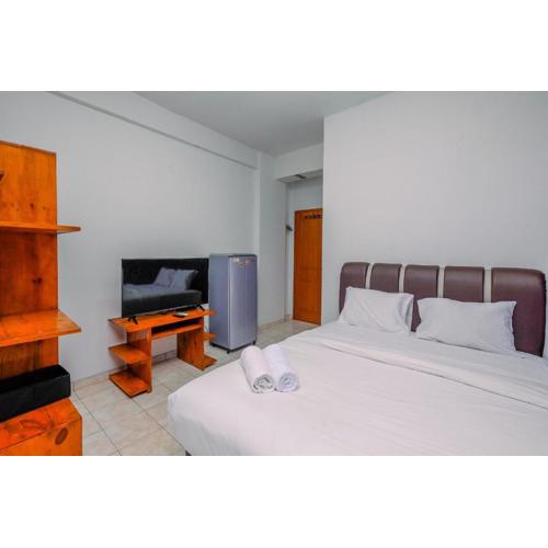 Simply Studio Room at Margonda Residence 1 Apartment By Travelio