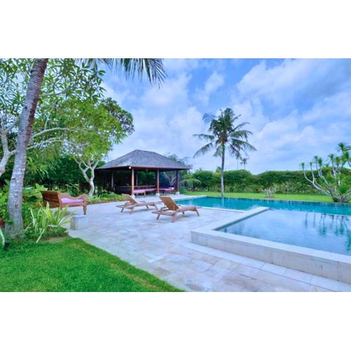 Sinena 1 BR Private Pool Villa JU28