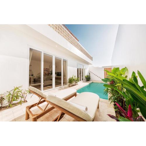 Sira Rosa Villa 2BR with Rooftop Oasis