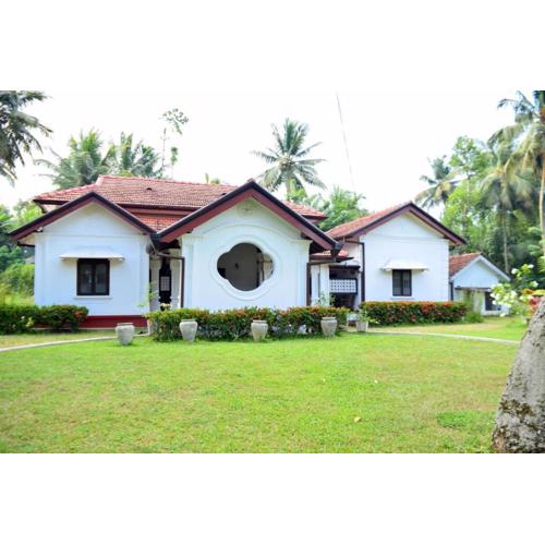 Sirilena Colonial Bungalow
