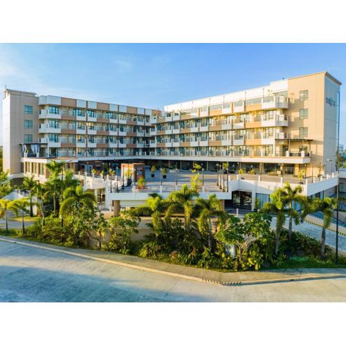 SixtyFifth Destination Resort Hotel