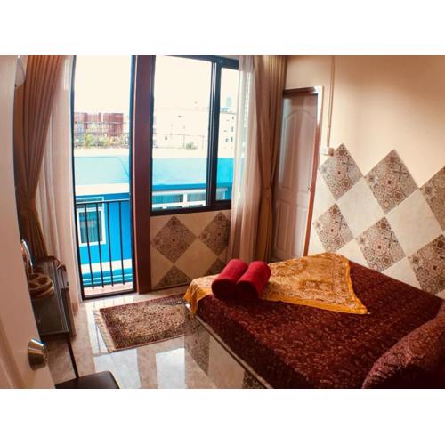 SKY 21 Colorful Room with Soaring View Center BKK