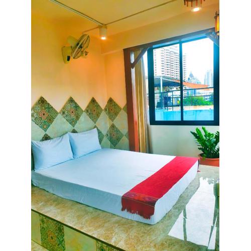 Sky bedroom with a smooth life view