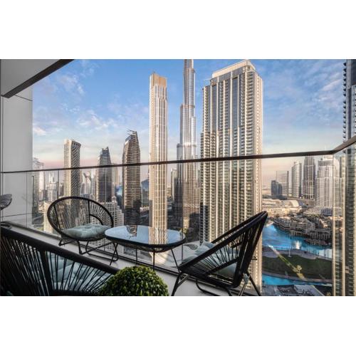 Sky-High Central Dubai Gem: Burj Khalifa & Fountain View