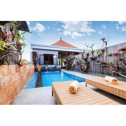 Sky Residence - 1BDR with Private Pool on the 2nd FL