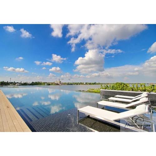 Sky & River side view bts condo