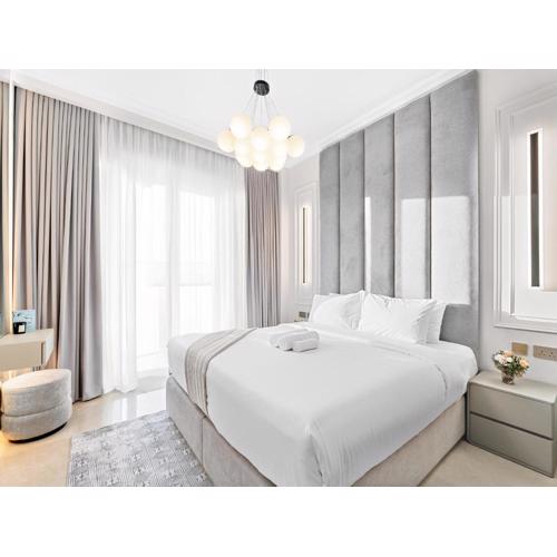 SKY9 Apartments - Luxury Apartments in Downtown Dubai with Full Burj Khalifa View