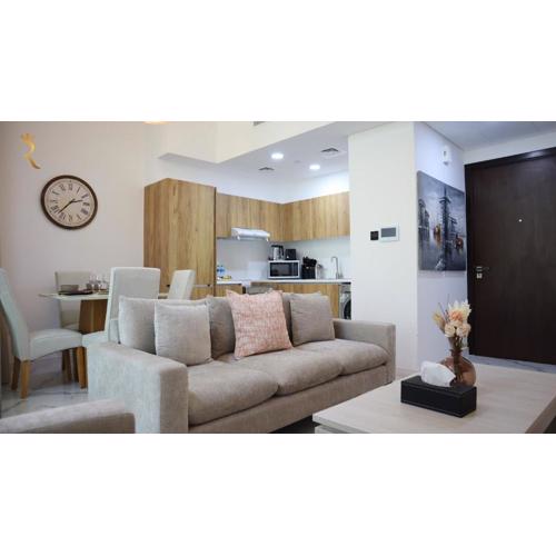 Skyline Azure - Elegant 2BR Duplex in Oasis Near Masdar Park