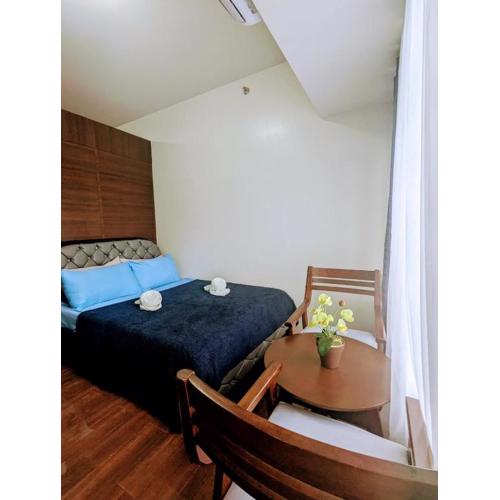 Skyline Blue Air residences 1Br cityview by Tin & Aix