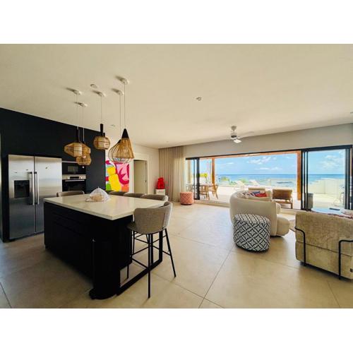 Skyline & Seaview Penthouse