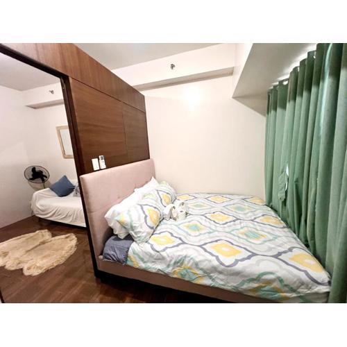 Skyline Serenity Designer 1BR with Balcony at Air