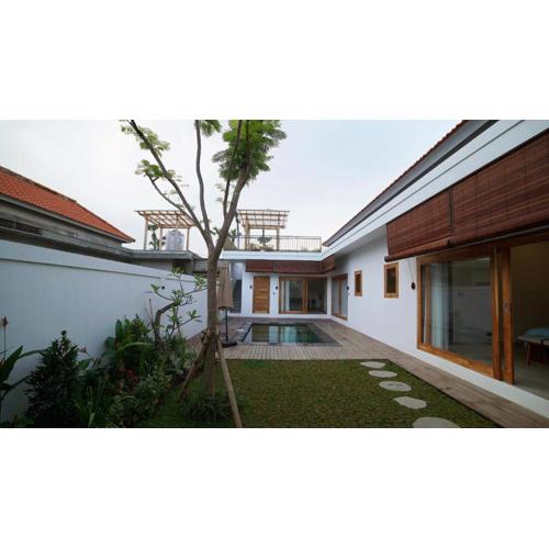 Skyline Villa Amed - 2 BR with Private Pool and Rooftop Views