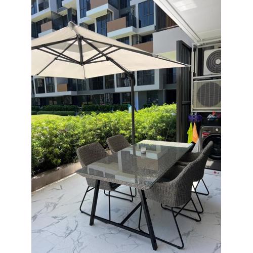 SkyPark Laguna Phuket с террасой