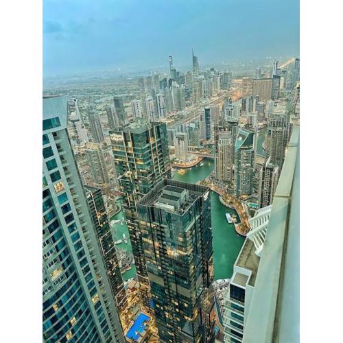 Skyview Haven 2BR & Ocean Breeze