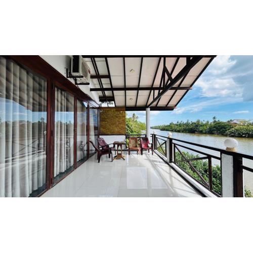 SkyWalker Guest House