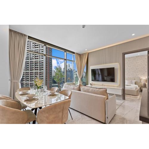 Sleek 1Bedroom with Burj Khalifa view in Peninsula