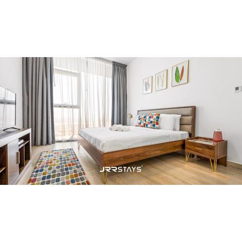 Sleek & Modern Studio - In JVC