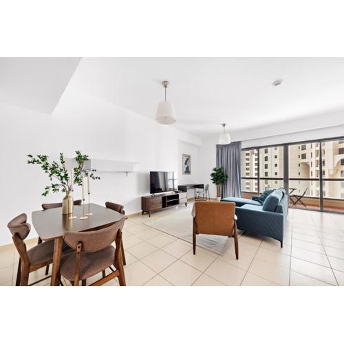 Sleek Studio in JBR with Pool & Dubai Skyline View