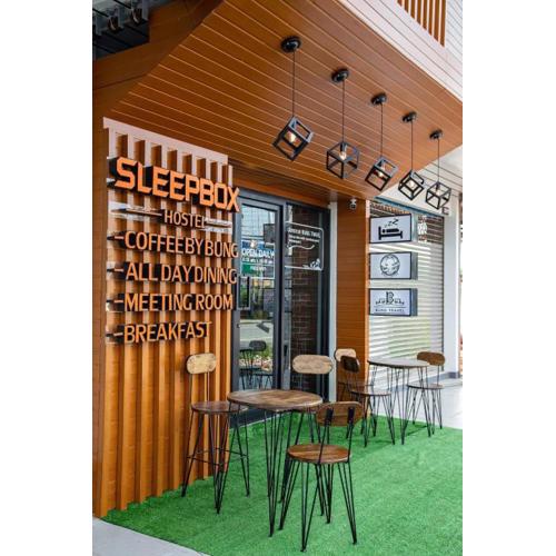 Sleepbox Hostel Suratthani