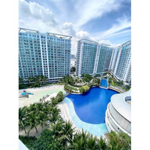 SM Bicutan Rooms by Cornelia