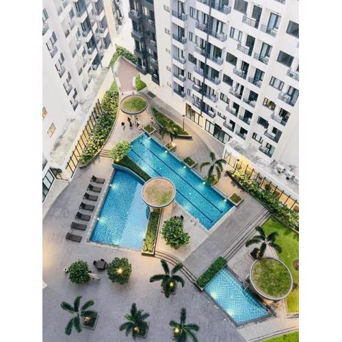 SM HOME Spring Residences Staycation and Condotel