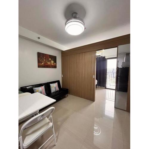 SMDC Good Stays Shore 2 - Unit 1772 Tower 3