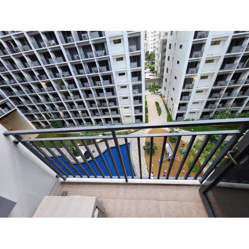 SMDC Shore 2 Minimalist Home