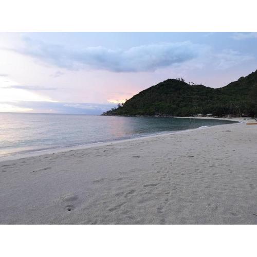 Smile Bungalow Bottle Beach