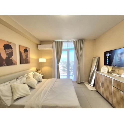 Snuggle in Bed near Mactan Airport